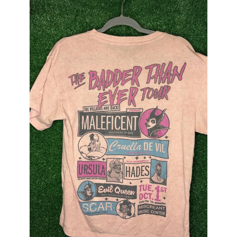 Disney Villains In Concert Graphic T-Shirt Pink Size S Maleficent Cruella